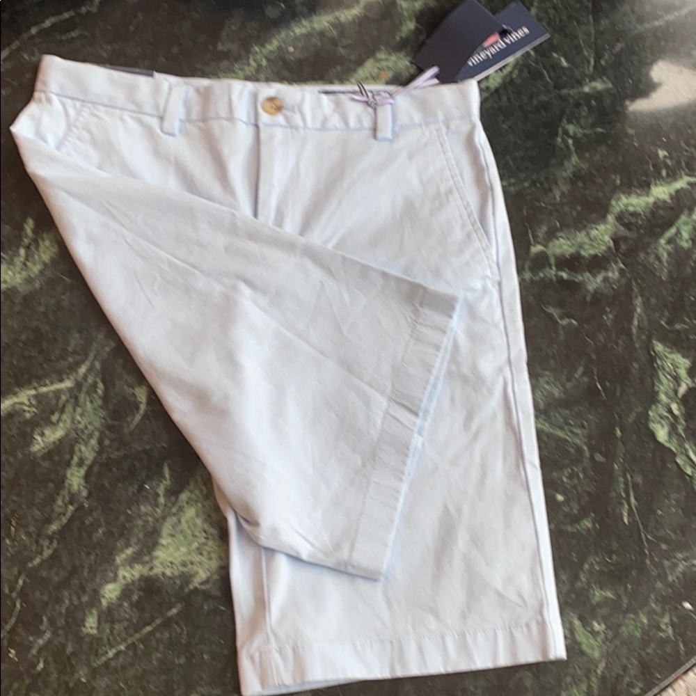 Pale Sky Shorts Vineyard Vines